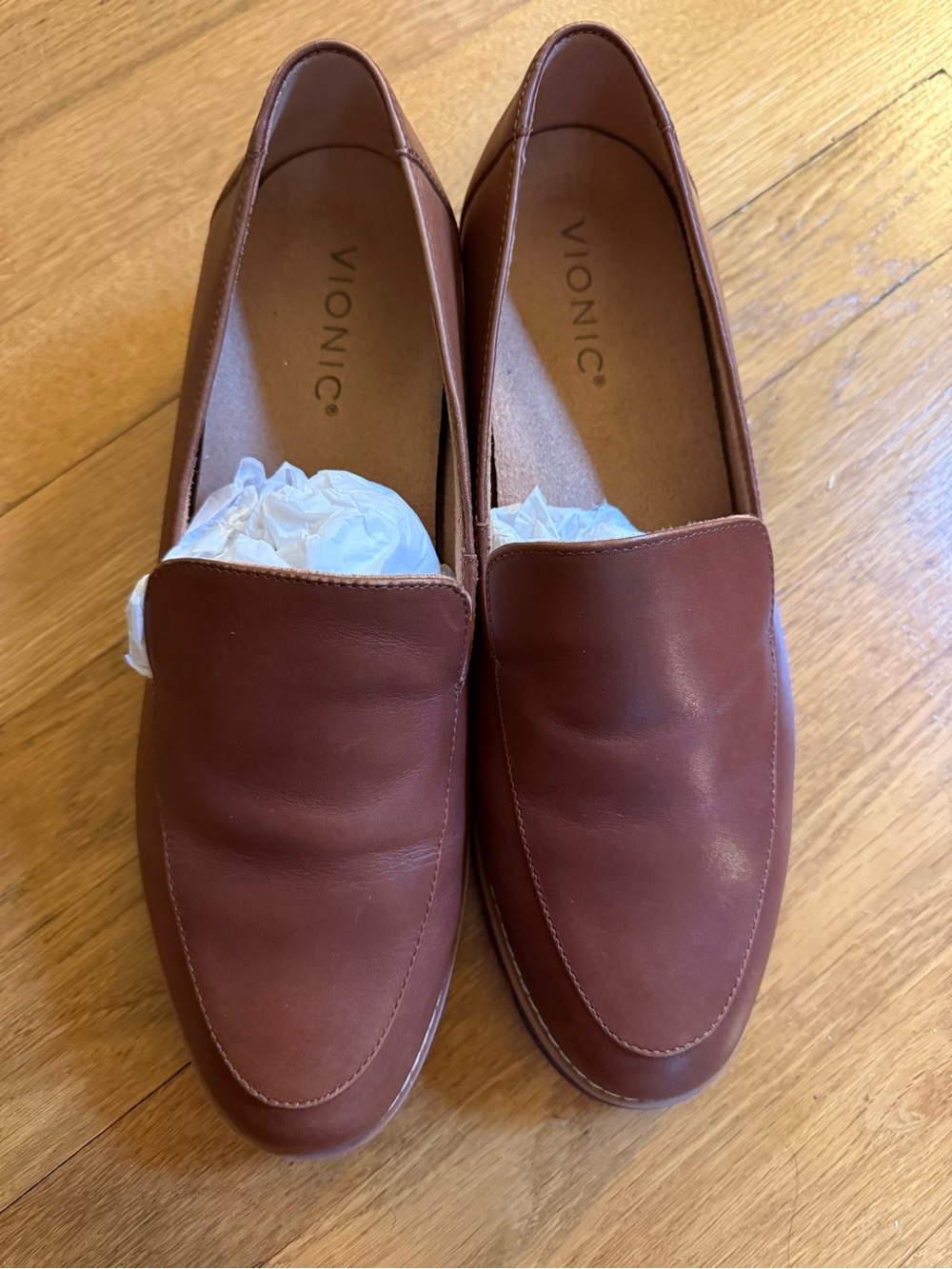 Vionic Chestnut Brown Leather Slip-On Loafers